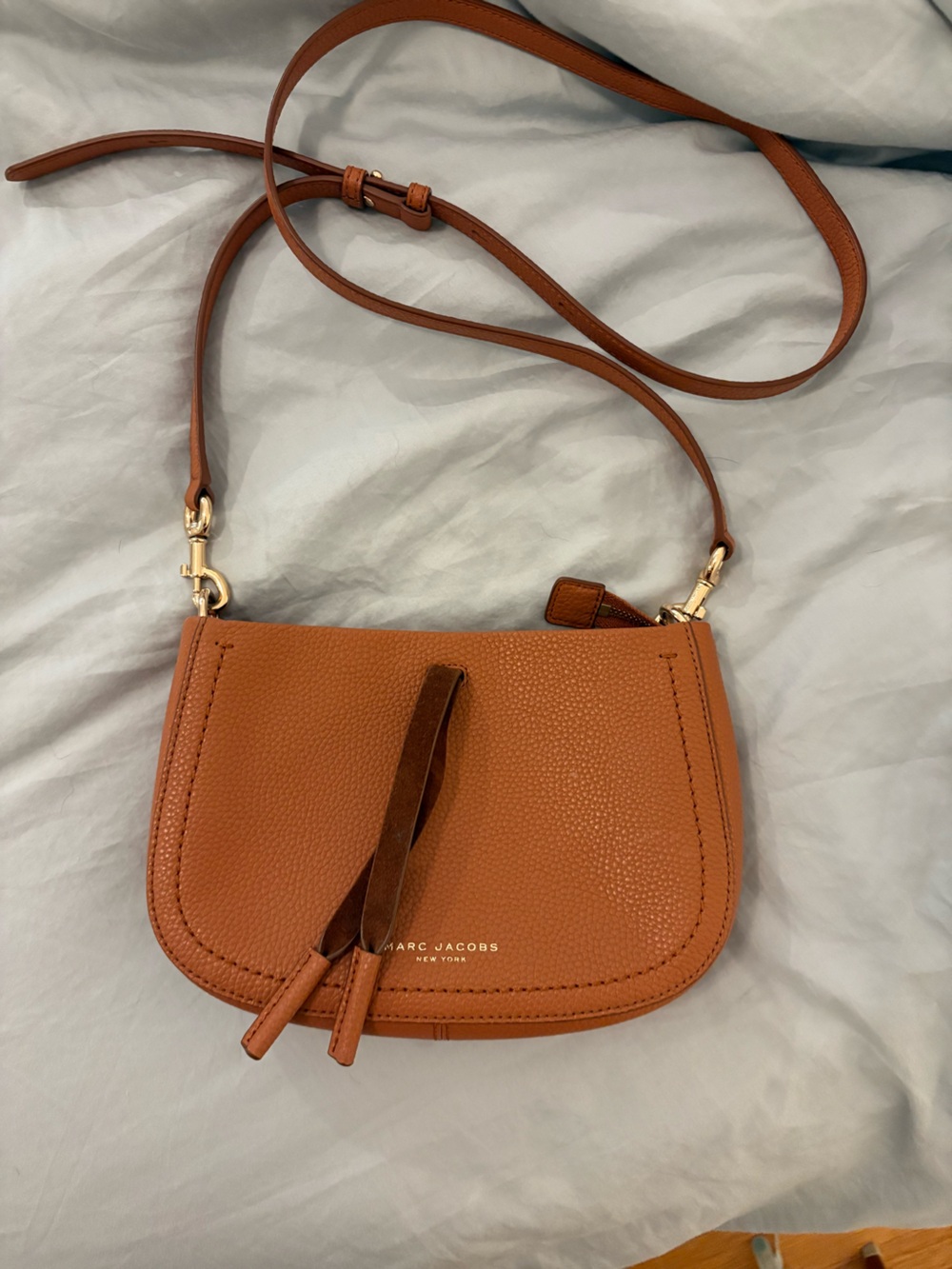 Marc Jacobs Maverick Tan Leather Crossbody